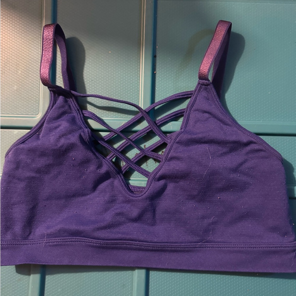 Sports bra